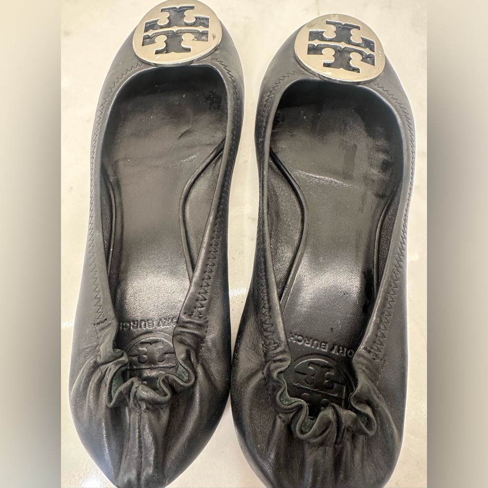 Tory Burch Black with Silver - Picture 4 of 4